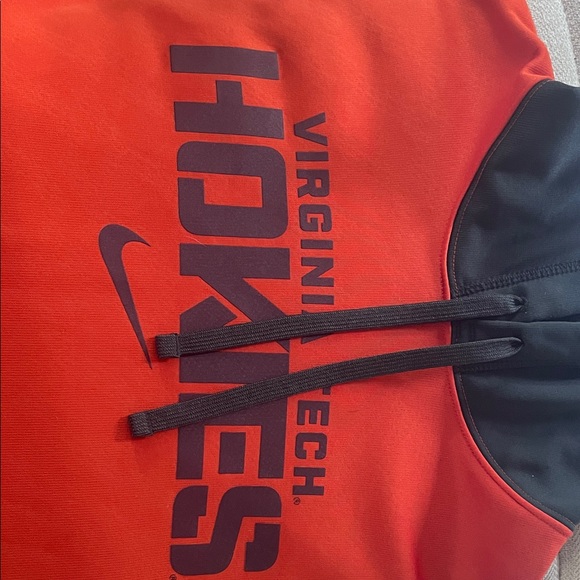 Virginia Tech Nike Adult Medium and Charcoal Hoodie *Excellent clean condition* - Picture 1 of 5